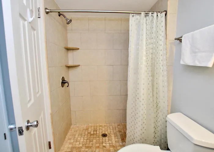 Cove 117a By Youngs Suncoast