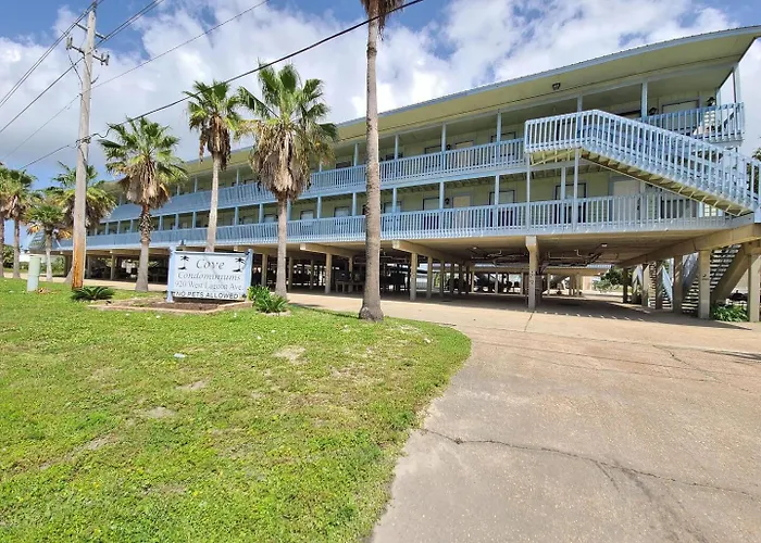 Cove 117a By Youngs Suncoast