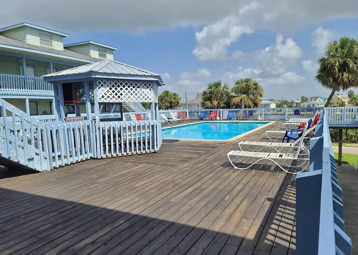 Cove 117a By Youngs Suncoast